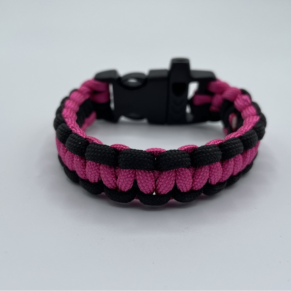 Amara Whistle Paracord